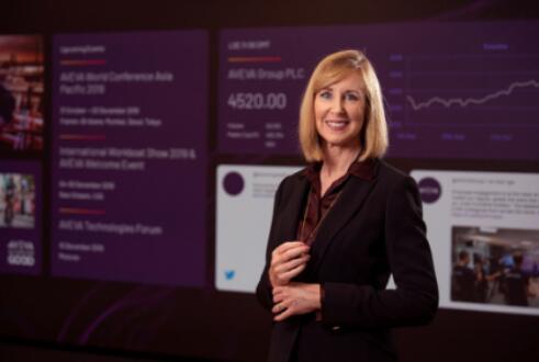 AVEVA首席營(yíng)銷(xiāo)官Lisa Johnston.jpg