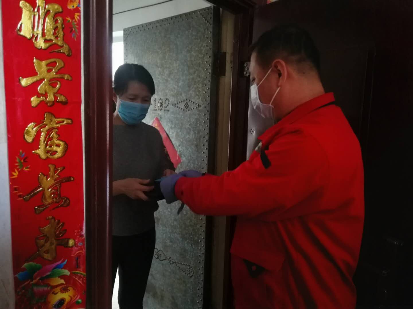 疫情防控，黨員在行動