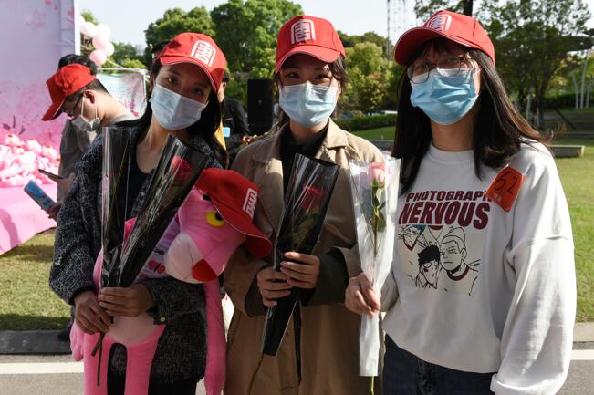 大唐先一科技公司：花開“疫”散，派發(fā)對象啦