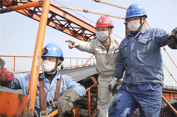 大唐華銀攸縣能源公司:“探營”斗輪機