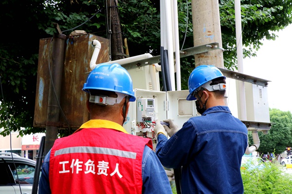 國網伊犁供電公司：嚴抓“小”現場，推進“大”安全