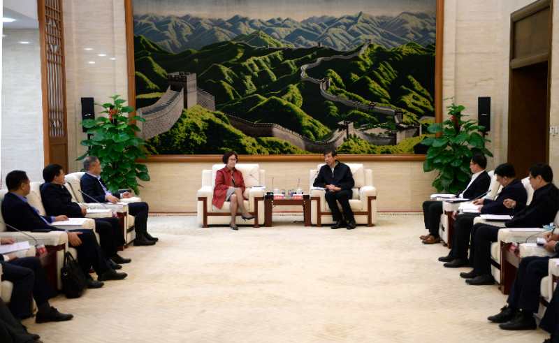 陳飛虎會(huì)見江西省委常委、副省長(zhǎng)吳忠瓊