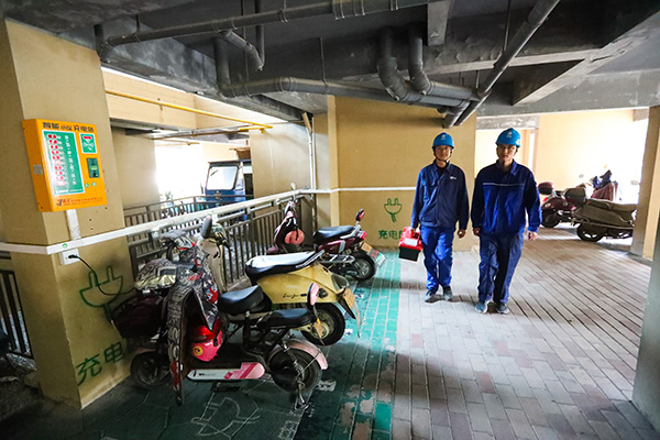“小電驢”充電更安全了！寧?？h24393個(gè)充電接口完成升級(jí)改造
