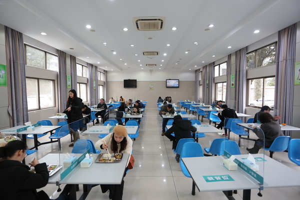 國網(wǎng)寧?？h供電公司后勤為疫情防控筑牢堅固防線