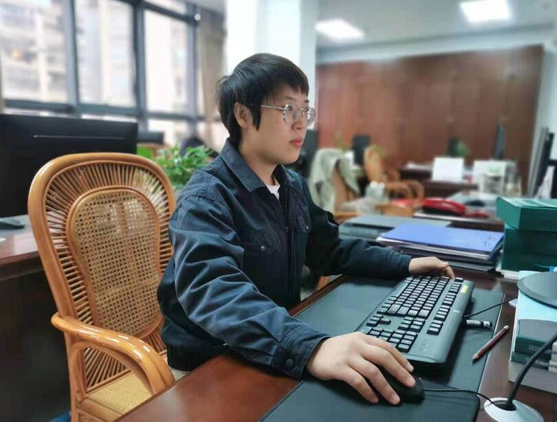 陳惠:電力一線上的鏗鏘玫瑰