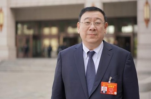 國網(wǎng)湖南省電力有限公司董事長、黨委書記 孟慶強:推動電池儲能產(chǎn)業(yè)發(fā)展 助力實現(xiàn)碳達(dá)峰、碳中和目標(biāo)