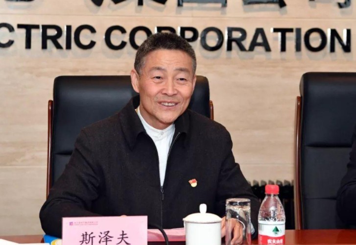 發(fā)展新能源要與電力安全統(tǒng)籌兼顧——訪全國政協(xié)常委，哈爾濱電氣集團有限公司黨委書記、董事長斯?jié)煞? /></a></div>
				<div   id=