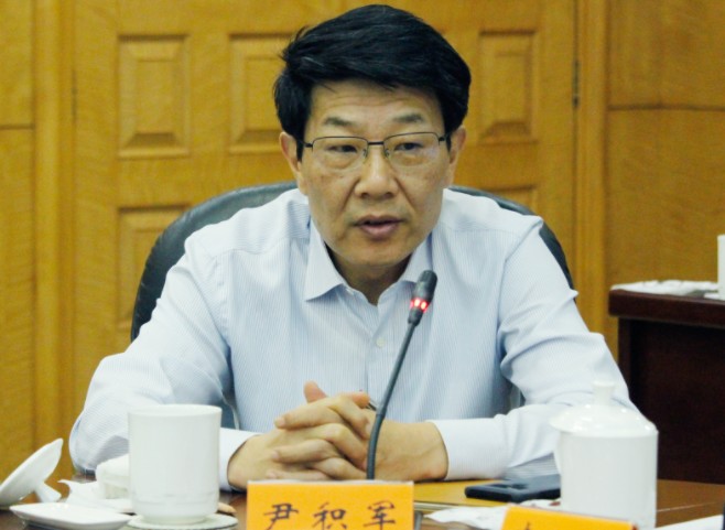 國網(wǎng)浙江省電力有限公司董事長、黨委書記  尹積軍：以“一體四翼”發(fā)展布局落地實踐 推動浙江高質(zhì)量實現(xiàn)碳達峰