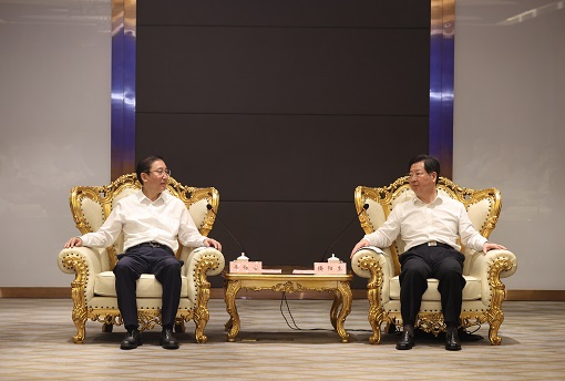 國家電網(wǎng)董事長、黨組書記辛保安拜會河南省委書記樓陽生、省長王凱