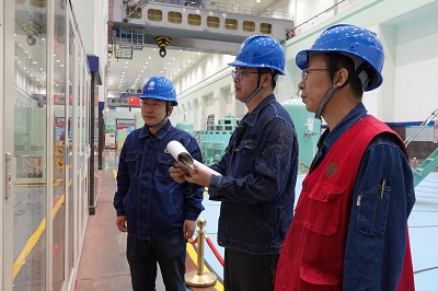 國網(wǎng)劉家峽水電廠節(jié)日保電，我在光明源頭堅(jiān)守