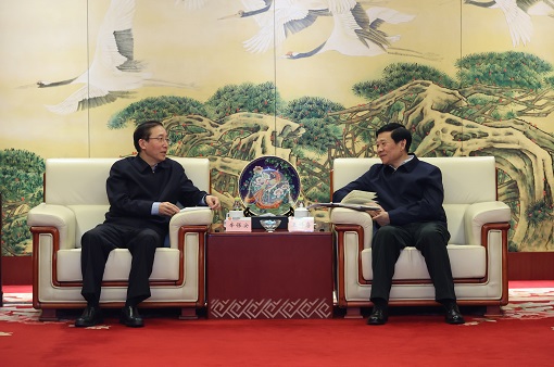 國家電網(wǎng)公司董事長(zhǎng)辛保安與國家能源集團(tuán)董事長(zhǎng)王祥喜會(huì)談