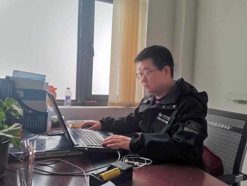 劉凡武：砥礪深耕志未泯，不負(fù)山河不負(fù)卿