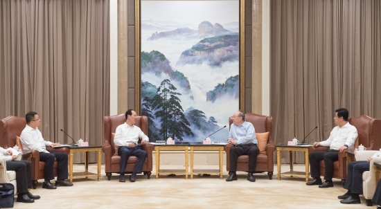 中國(guó)電建集團(tuán)公司黨委書(shū)記、董事長(zhǎng)丁焰章拜會(huì)福建省委書(shū)記尹力、省長(zhǎng)趙龍