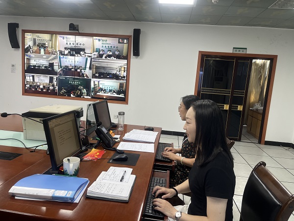 國慶我在崗，服務(wù)不打烊