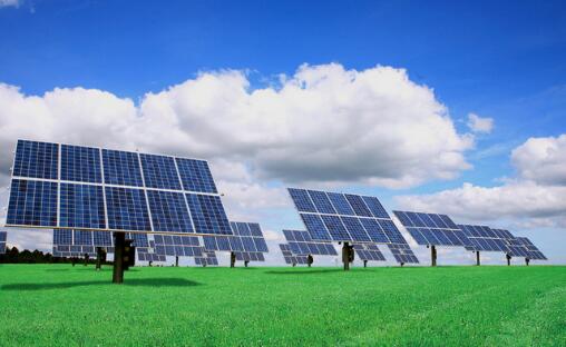 兩部門：合理引導(dǎo)光伏產(chǎn)業(yè)鏈行業(yè)預(yù)期，有力遏制資本過度炒作