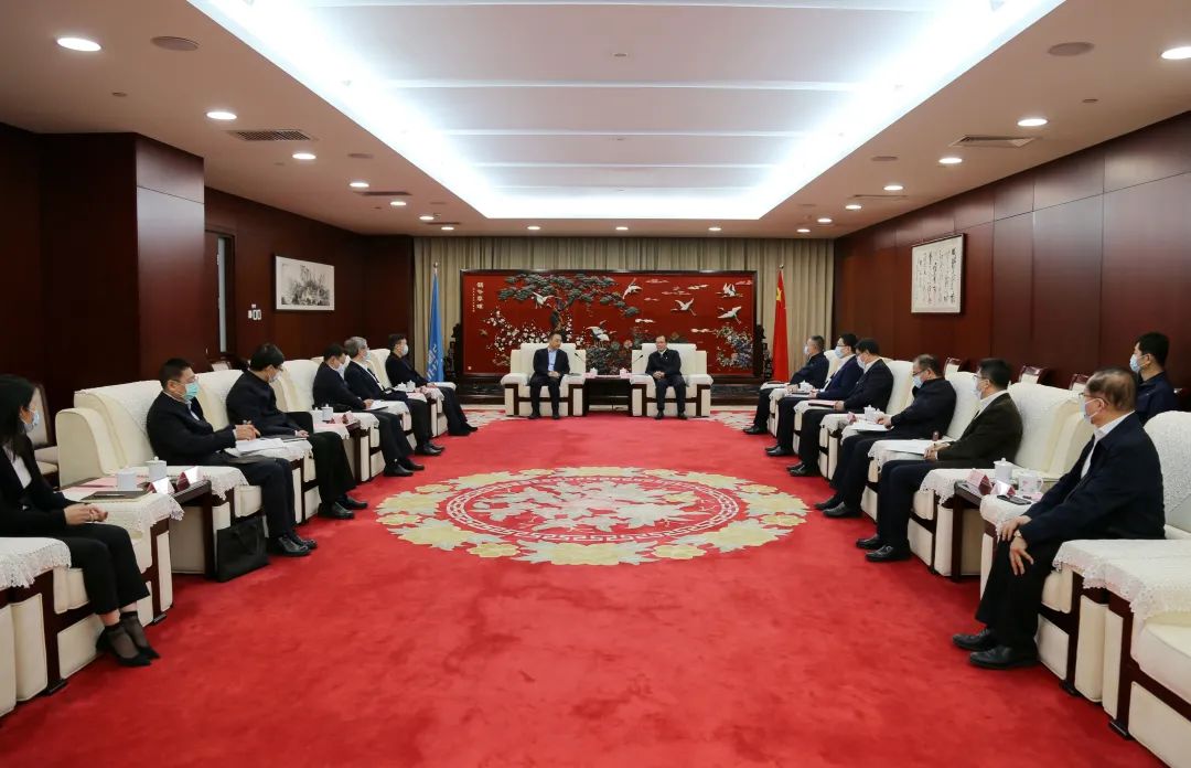 中國(guó)華電董事長(zhǎng)江毅、總經(jīng)理葉向東會(huì)見中國(guó)大唐董事長(zhǎng)鄒磊、總經(jīng)理劉明勝