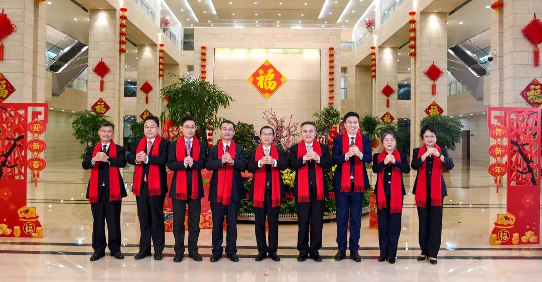 中國(guó)華電集團(tuán)有限公司黨組書(shū)記、董事長(zhǎng)江毅發(fā)表新春致辭