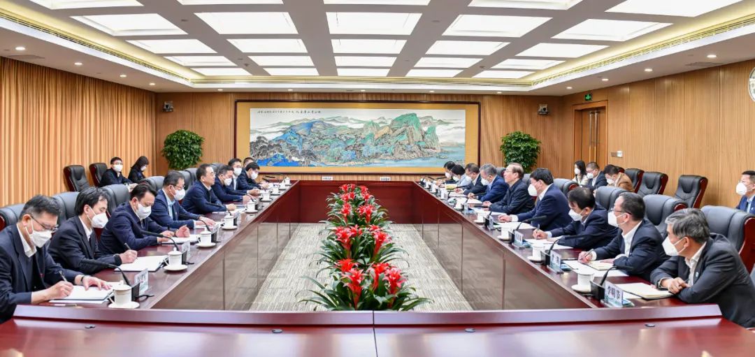 鄒磊、劉明勝與國家電網(wǎng)董事長辛保安、總經(jīng)理張智剛會談