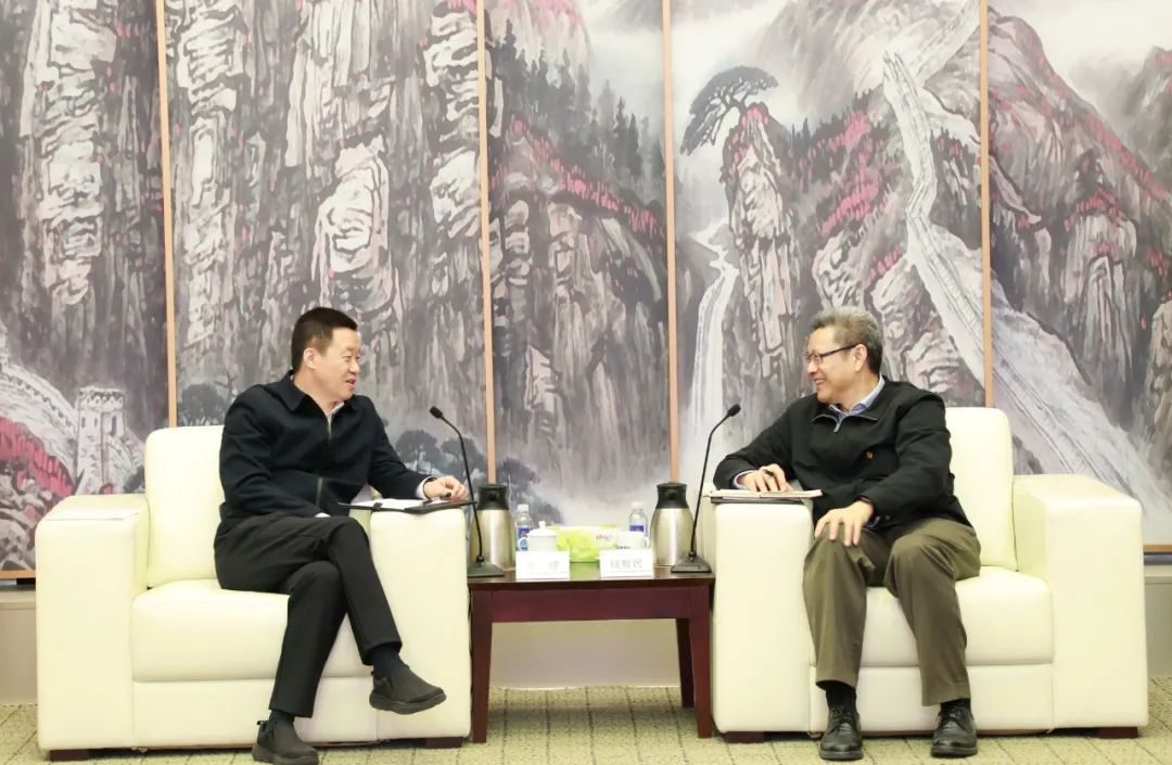 錢智民會(huì)見(jiàn)李理、杜匯良