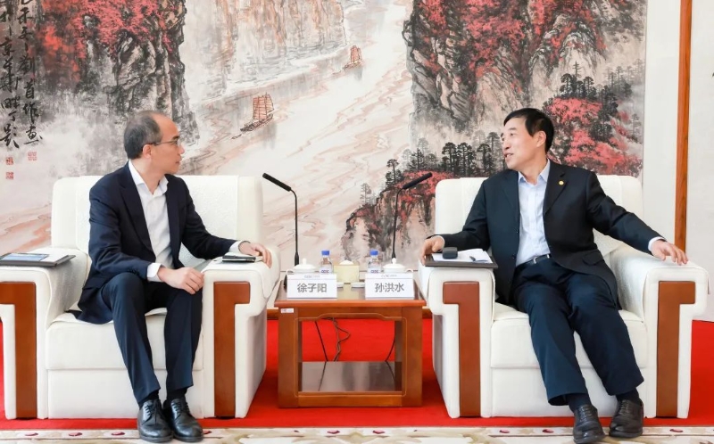 中國(guó)能建黨委副書記、總經(jīng)理孫洪水與中興通訊總裁徐子陽會(huì)談