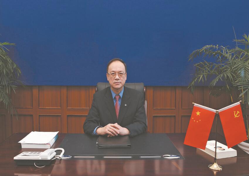 深化合作促“雙碳” 共建共享助振興——訪全國(guó)人大代表，鞍鋼集團(tuán)有限公司董事長(zhǎng)、黨委書(shū)記譚成旭