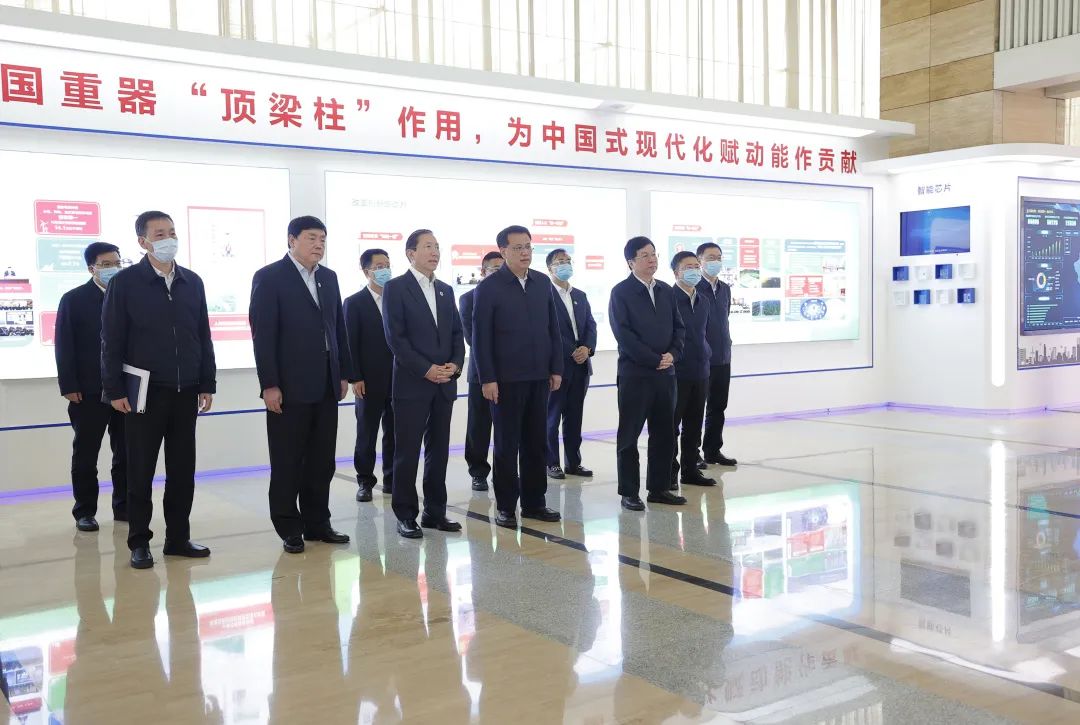 重慶市委書記袁家軍、市長胡衡華與國家電網(wǎng)董事長辛保安、總經(jīng)理張智剛會談