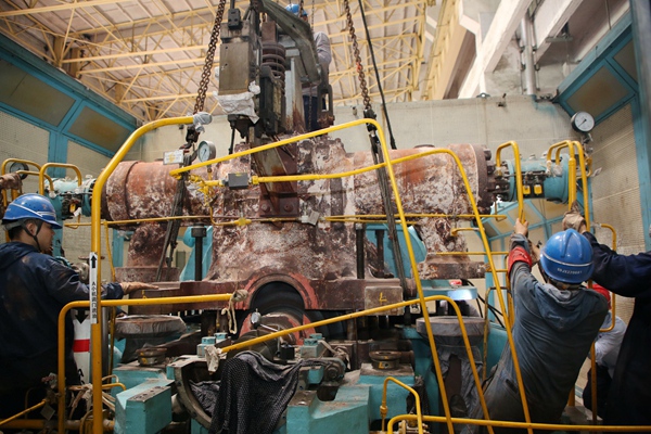 陜煤石電公司:C修現(xiàn)場的奮進(jìn)身影