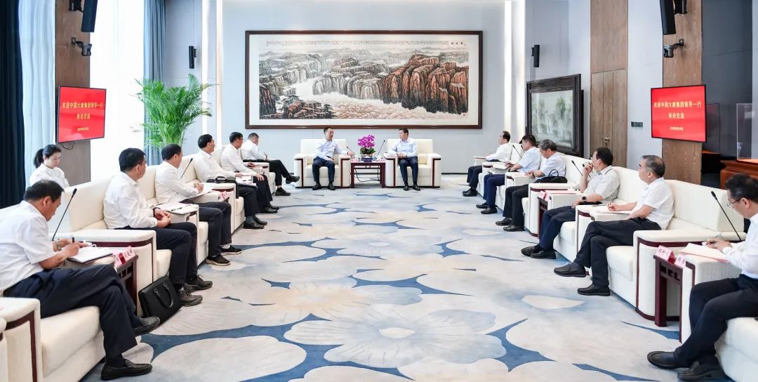 大唐集團黨組書記、董事長鄒磊與陜煤集團黨委書記、董事長張文琪會談