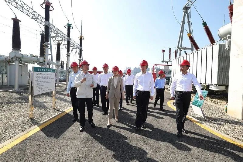 國家電網(wǎng)董事長、黨組書記辛保安會見四川省委書記王曉暉、省長黃強并檢查大運會供電保障工作