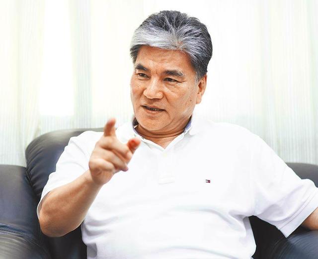 民進(jìn)黨能源政策恐讓臺灣賠8000億新臺幣!李鴻源一看嚇壞:沒救了