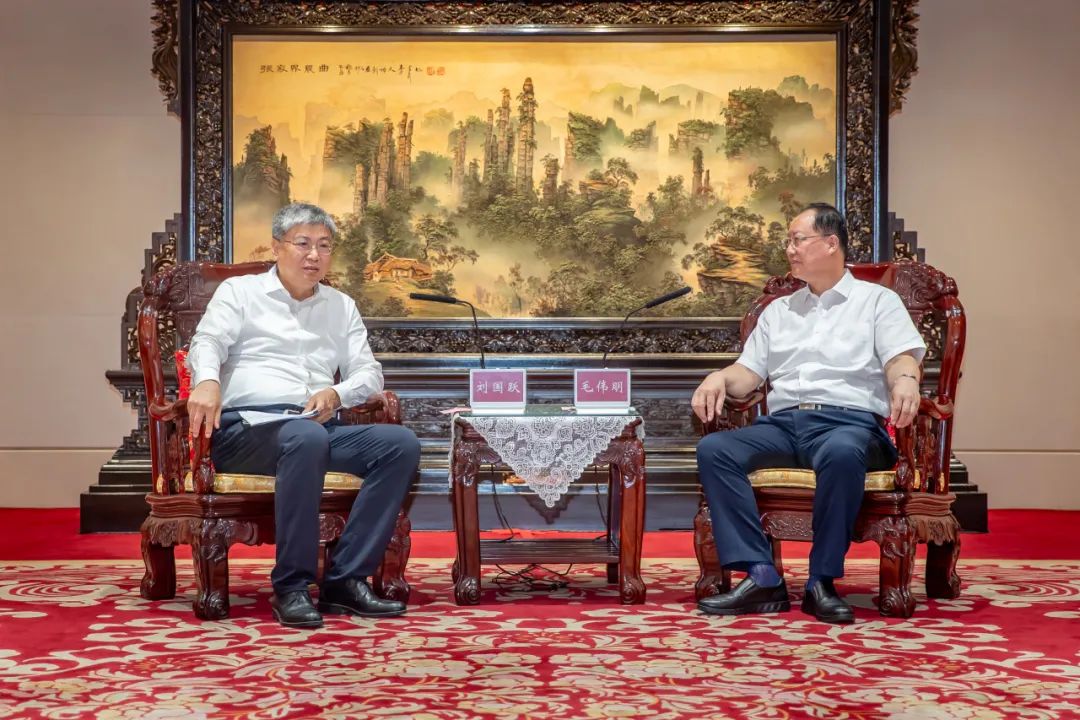 國家能源集團黨組書記、董事長劉國躍拜會湖南省委副書記、省長毛偉明