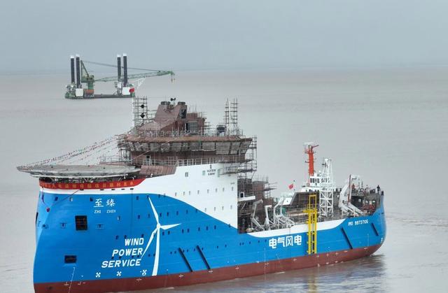 亞洲首制風(fēng)電運(yùn)維母船下水，中國海上風(fēng)電邁向深海的關(guān)鍵一步