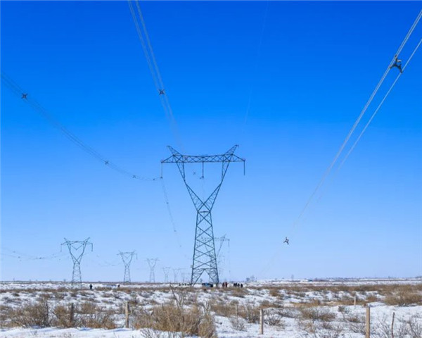 內蒙古電網迎戰(zhàn)今冬最強寒潮保電網民生安全