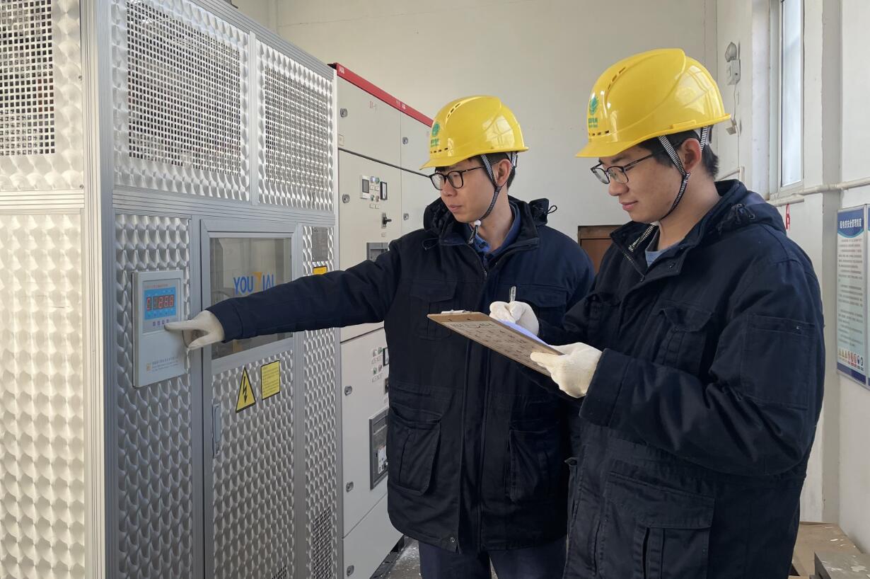 國(guó)網(wǎng)余姚市供電公司:做足保電“功課” 滿電護(hù)航“雙考”