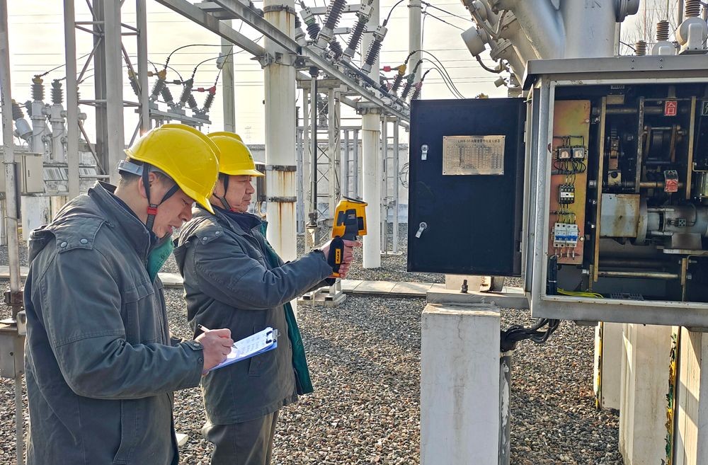 國網西平縣供電公司多措并舉應對特殊天氣
