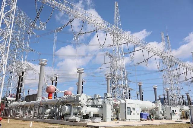 河南新型電力(新能源)裝備產(chǎn)業(yè)迎來新機(jī)遇、新變革