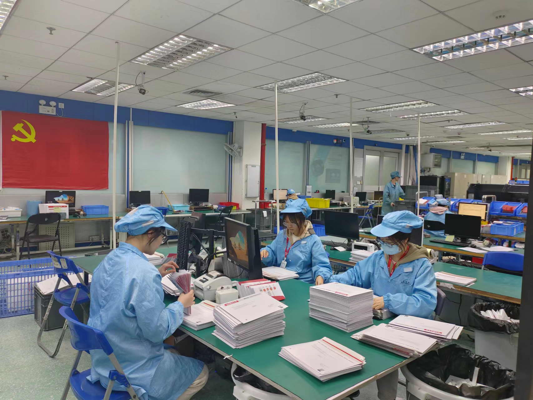 中國電科:他們的堅(jiān)守“熱辣滾燙”