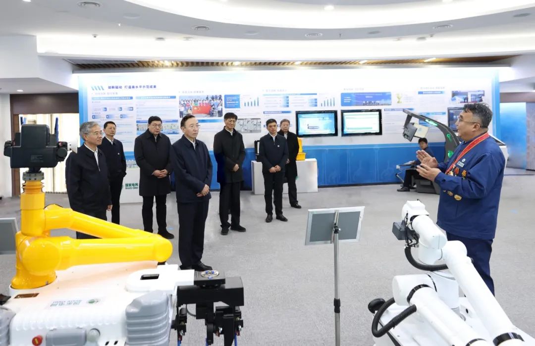 辛保安赴國網(wǎng)天津電力、國網(wǎng)客服中心調(diào)研