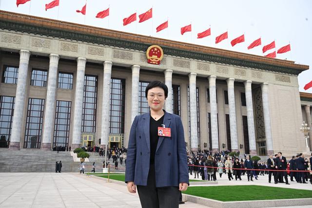 全國人大代表、上汽集團零束科技黨委副書記劉懿艷：建議加大中國智能電動汽車技術(shù)出海專利保護力度