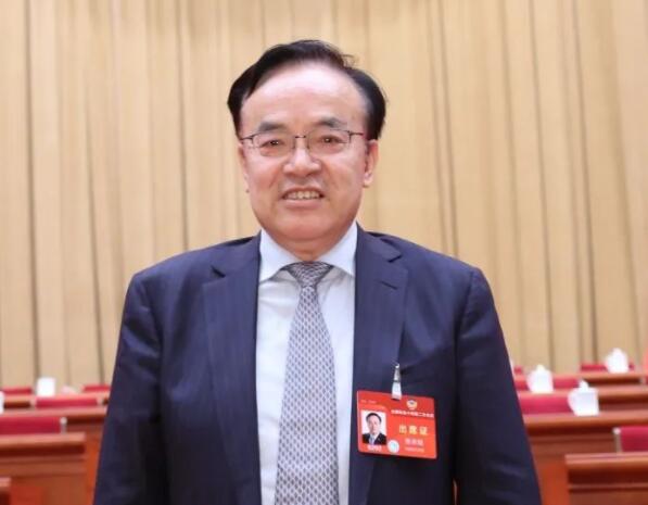 全國政協(xié)常委張來斌：系統(tǒng)思維引領(lǐng)能源轉(zhuǎn)型與安全，確保“雙碳”目標(biāo)順利實(shí)現(xiàn)