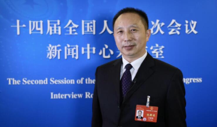 【兩會好聲音】全國人大代表王建清:創(chuàng)新用工模式和激勵機(jī)制 加強(qiáng)技能型工人培養(yǎng)