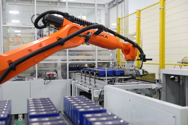 “超級充電寶”持續(xù)擴容出新,新型儲能產(chǎn)業(yè)在京快速成長