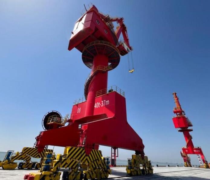 山東東營(yíng)：乘風(fēng)起勢(shì)，海上風(fēng)起“綠電”來(lái)