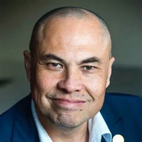 澳洲學(xué)者:中國新能源汽車“產(chǎn)能過剩”?“產(chǎn)能不足”還差不多