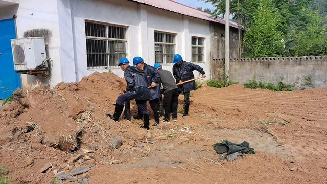 國網欒川縣供電公司未雨綢繆，扎實開展防汛演練