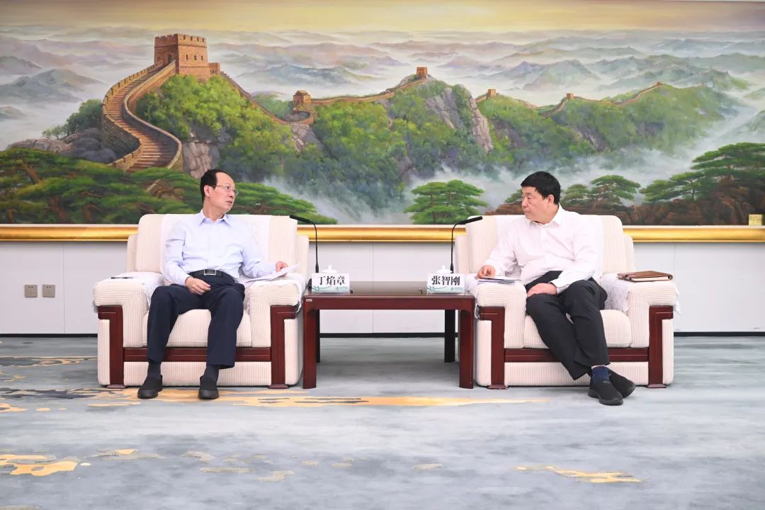 中國電建黨委書記、董事長丁焰章與國家電網(wǎng)有限公司董事長、黨組書記張智剛舉行會談