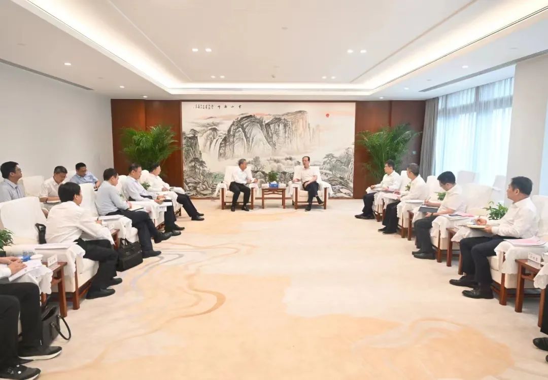 中國電建黨委書記、董事長丁焰章會見南瑞集團董事長、黨委書記山社武