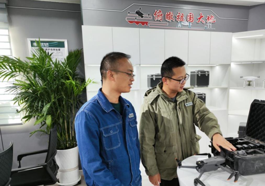 張著峰：從鄂城到肅北，電力幫扶路不停