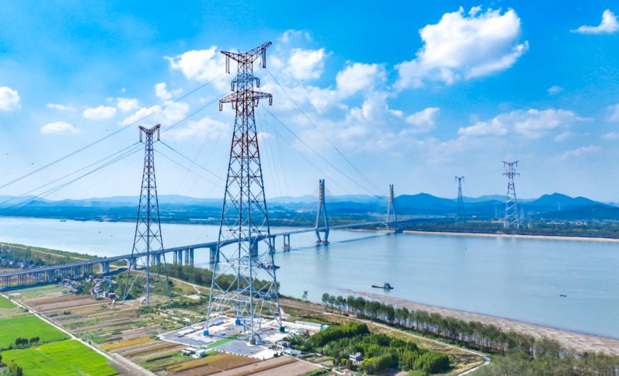 阿勒泰的綠，毫秒級(jí)“閃送”