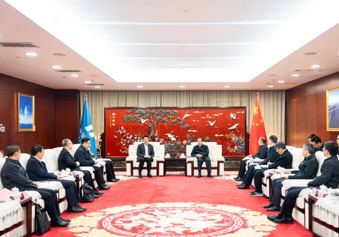 華電集團黨組書記、董事長江毅會見揚州市委書記王進健